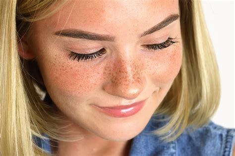 freckles stift|Fake Freckles ️ Step